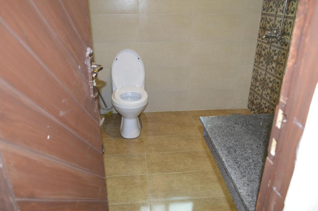 اسلام اباد Rose Valet Guest House المظهر الخارجي الصورة